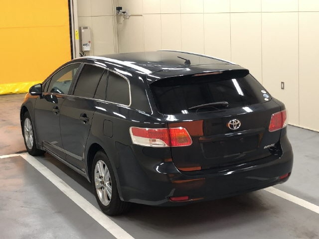 TOYOTA AVENSIS WAGON 2012