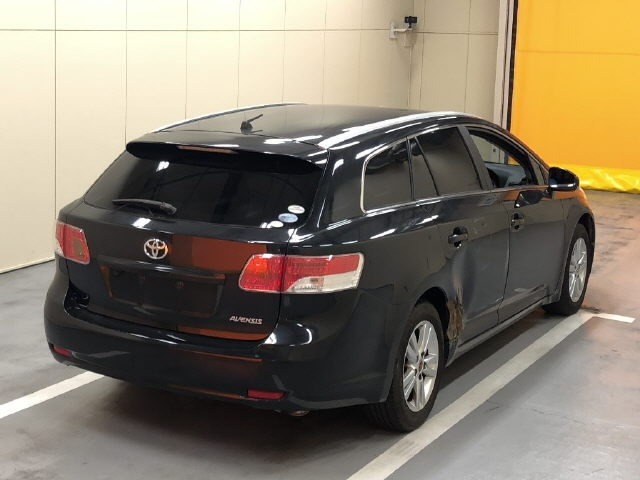 TOYOTA AVENSIS WAGON 2012