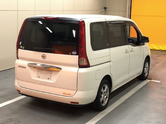 NISSAN SERENA 2008