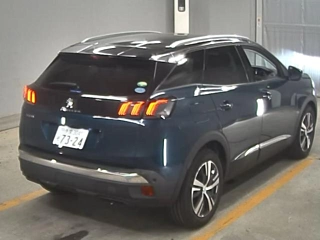 Заказать PEUGEOT 3008