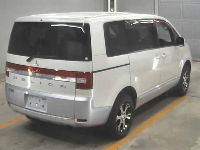 MITSUBISHI DELICA D5 2008