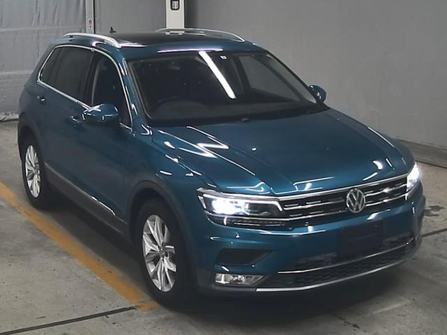 VOLKSWAGEN TIGUAN 2017
