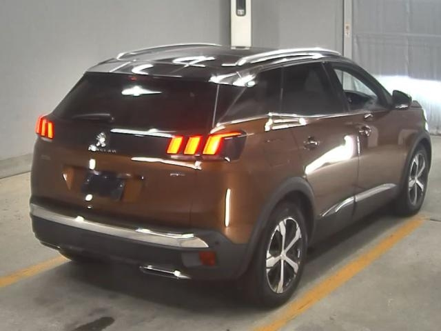 PEUGEOT 3008 2018