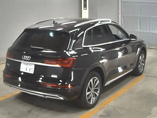 AUDI Q5 2021