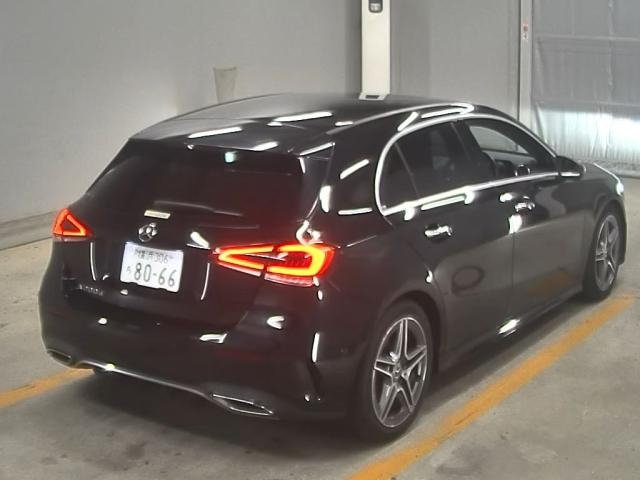 MERCEDES BENZ A CLASS 2021