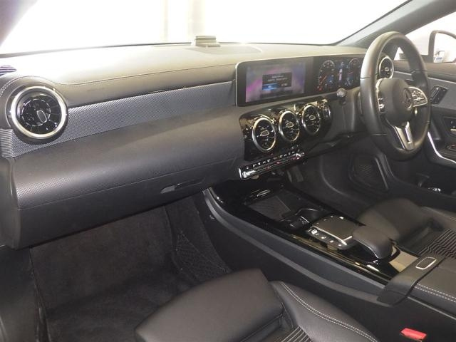 MERCEDES BENZ CLA CLASS 2020