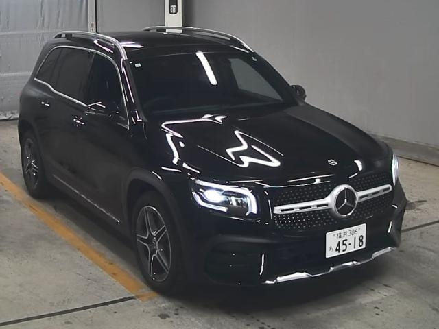 MERCEDES BENZ GLB 2023
