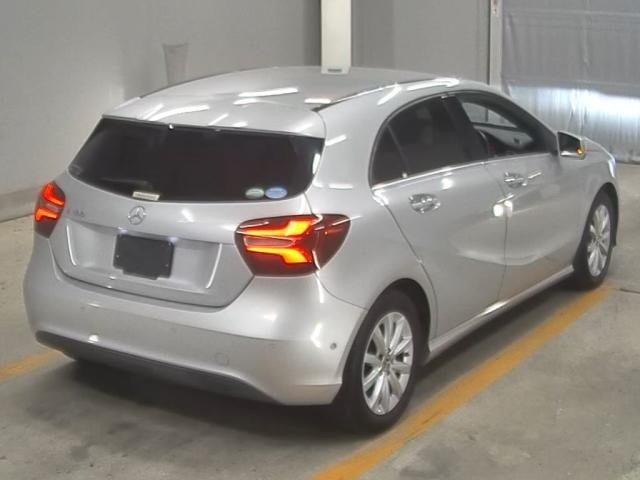 MERCEDES BENZ A CLASS 2017
