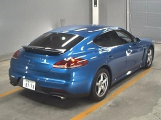 Заказать PORSCHE PANAMERA