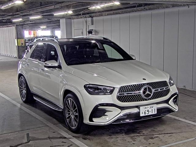 MERCEDES BENZ GLE CLASS 2024