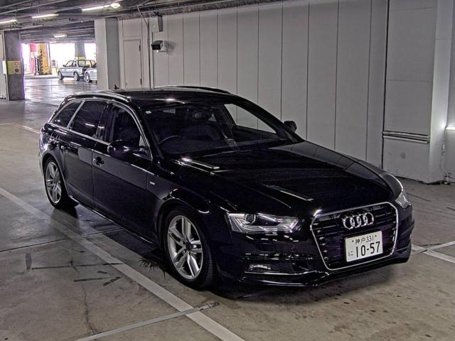 AUDI A4 2015