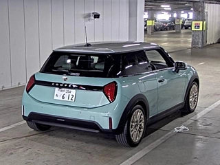 BMW MINI 2024