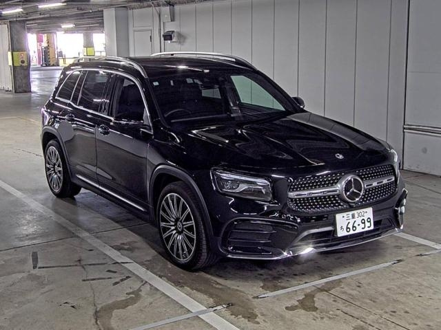 MERCEDES BENZ GLB 2024