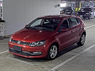VOLKSWAGEN POLO 2016