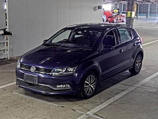 VOLKSWAGEN POLO 2016
