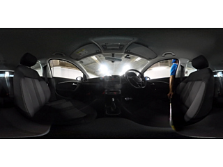 VOLKSWAGEN POLO 2016