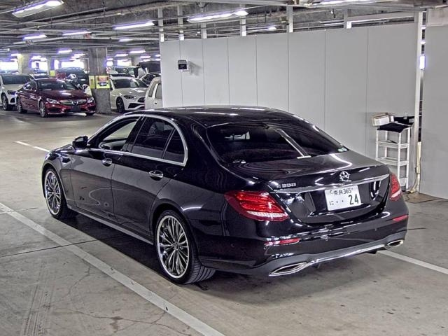 MERCEDES BENZ E CLASS 2017