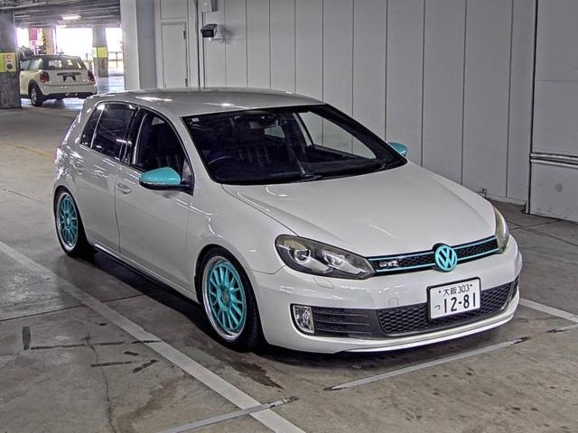 VOLKSWAGEN GOLF 2009