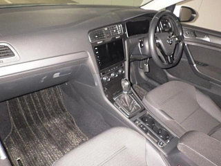 VOLKSWAGEN GOLF 2018