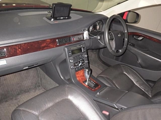 VOLVO V70 2008