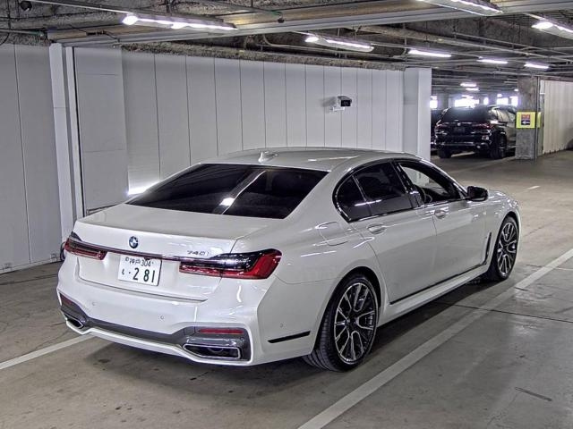 BMW 7 SERIES 2021