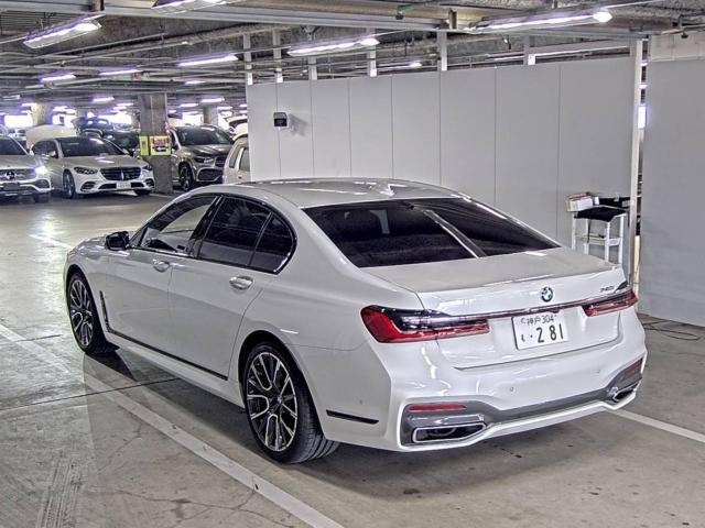 BMW 7 SERIES 2021
