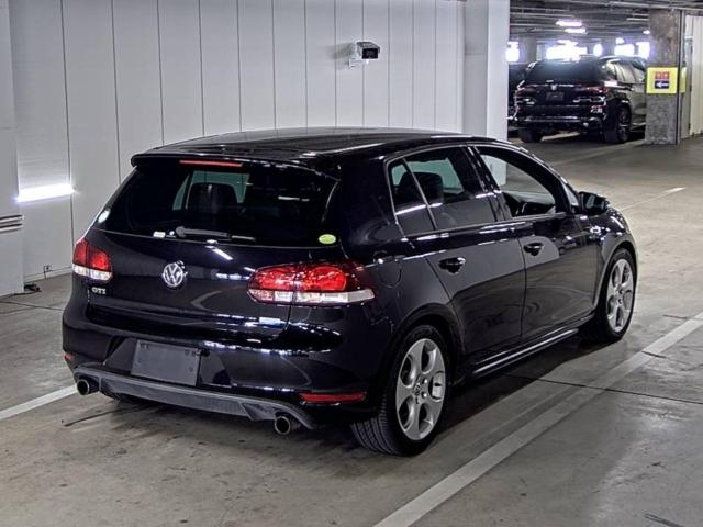VOLKSWAGEN GOLF 2012