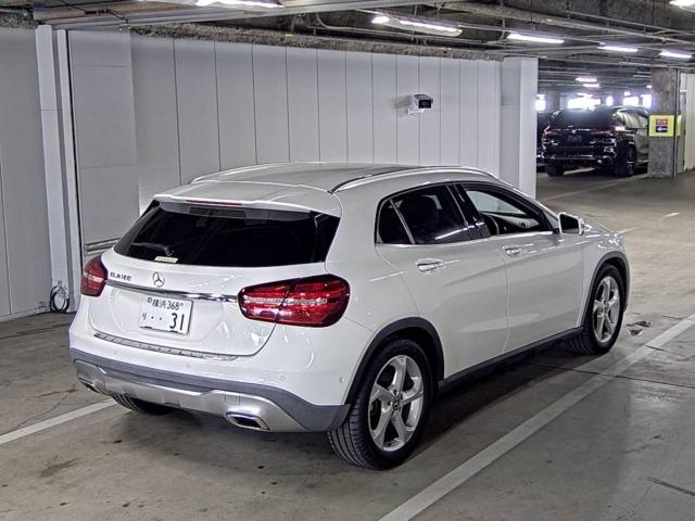 MERCEDES BENZ GLA CLASS 2019