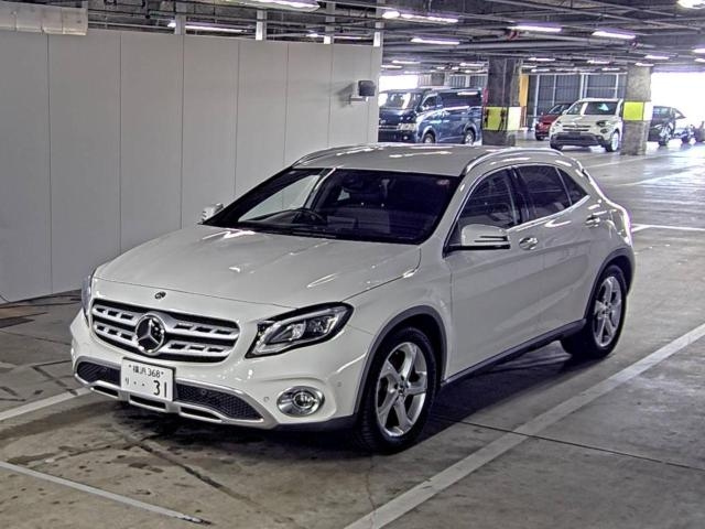 MERCEDES BENZ GLA CLASS 2019