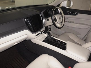 VOLVO XC60 2020