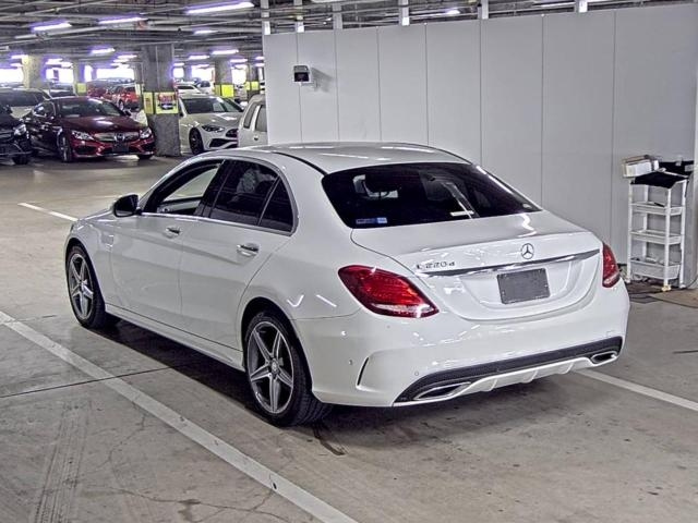 MERCEDES BENZ C CLASS 2016