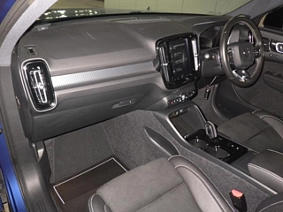 VOLVO XC40 2018