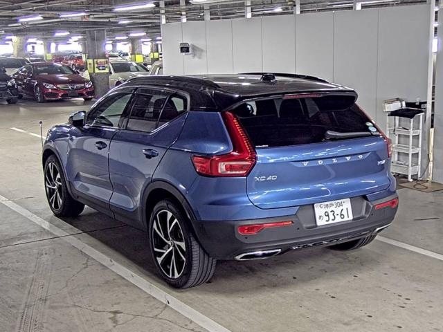 VOLVO XC40 2018