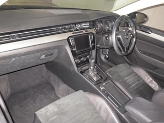 VOLKSWAGEN PASSAT VARIANT 2017