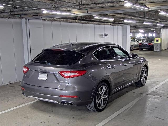 MASERATI LEVANTE 2019