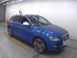 Заказать AUDI SQ5