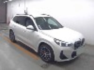 Заказать BMW X1