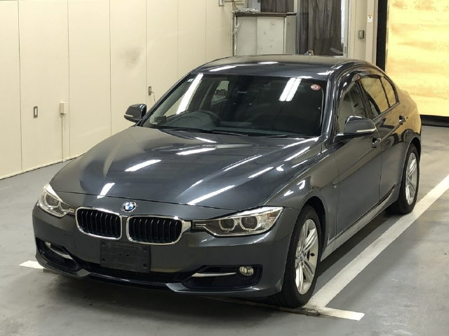 BMW 3 SERIES 2012
