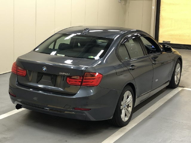 BMW 3 SERIES 2012