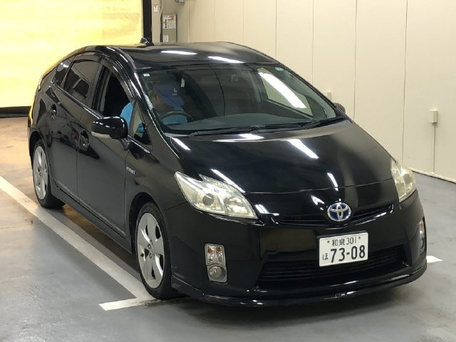 TOYOTA PRIUS 2011