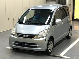 DAIHATSU MOVE 2010