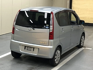 DAIHATSU MOVE 2010