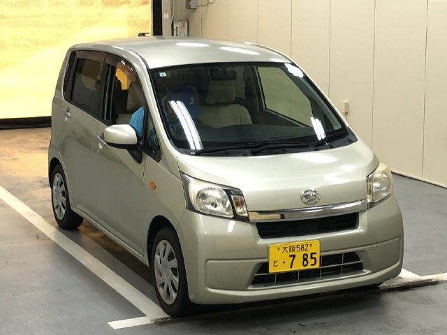 DAIHATSU MOVE 2013
