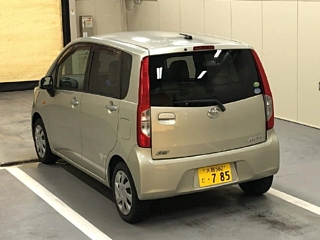 DAIHATSU MOVE 2013