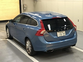 VOLVO V60 2014