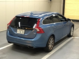 VOLVO V60 2014