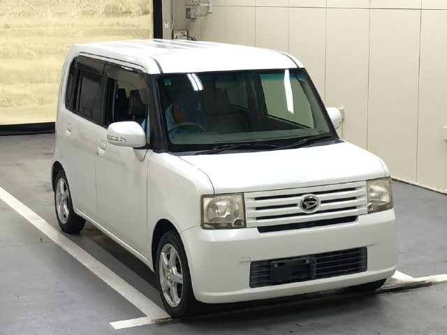 DAIHATSU MOVE CONTE 2010