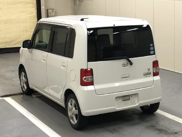 DAIHATSU MOVE CONTE 2010
