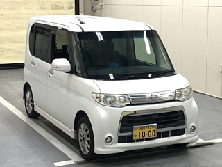 DAIHATSU TANTO 2012
