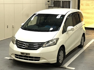 HONDA FREED 2011